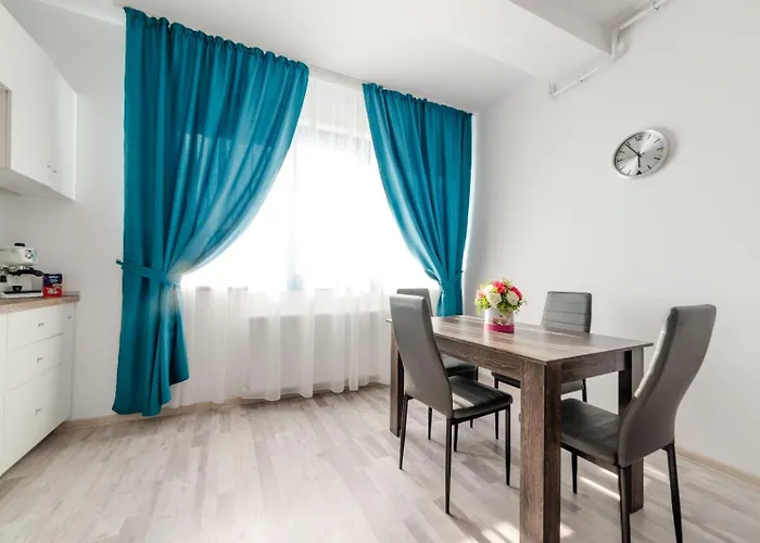 Forever Sunrise-mamaia Nord Apartman