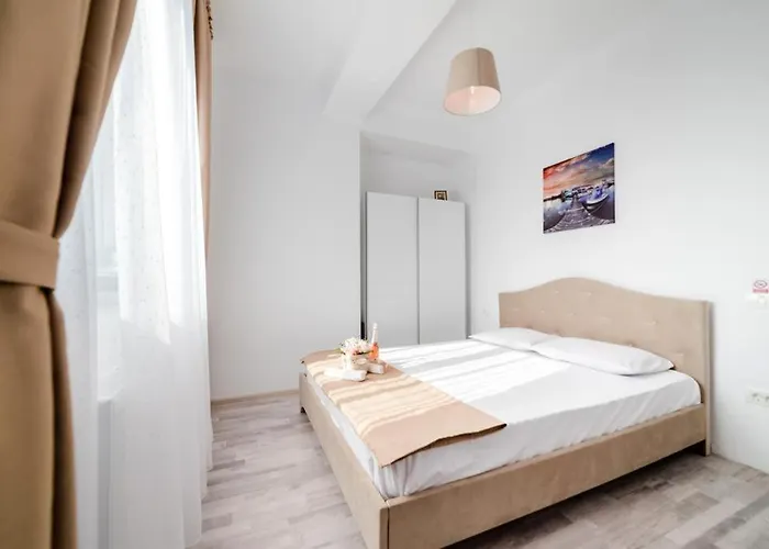 Forever Sunrise-mamaia Nord Apartman